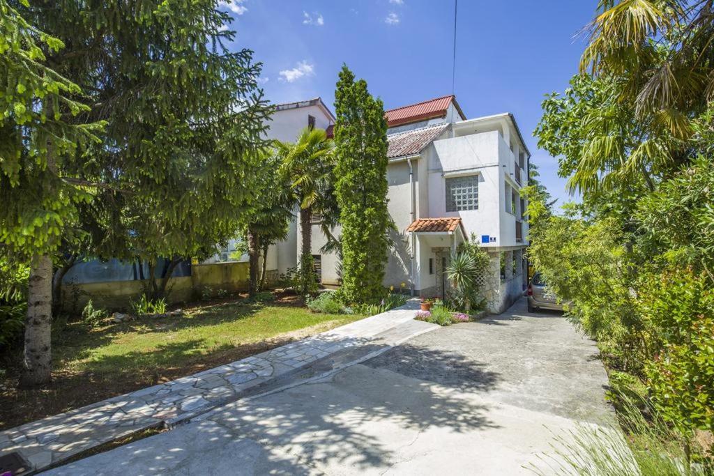 Apartman Laurus 말린스카 외부 사진
